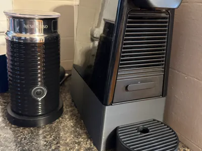 Nespresso Essenza Mini 75mm Base (for larger cups)