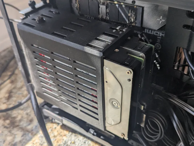HDD 3.5" Fractal Terra Dual Mount