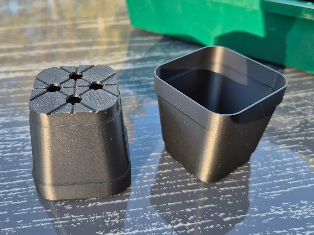 Mini Greenhouse Grid Insert 4x7 & Seedling Pots - Free 3D Print Model ...