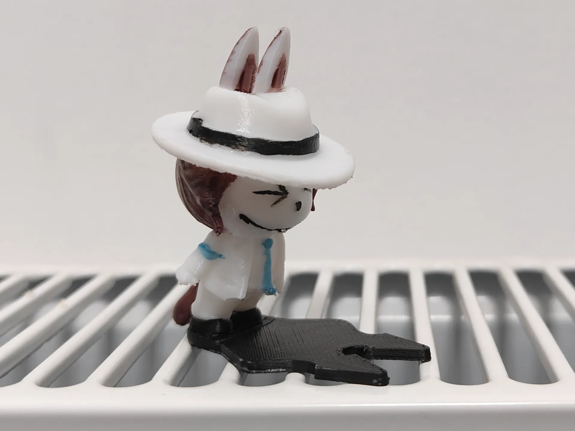 Labubu Superstar (Michael Jackson Tilt) - Free 3D Print Model