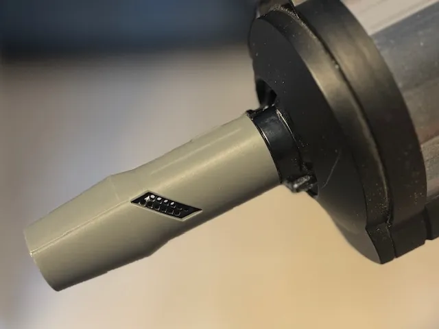 Simple adapter frm Dyson V16 to generic attachment