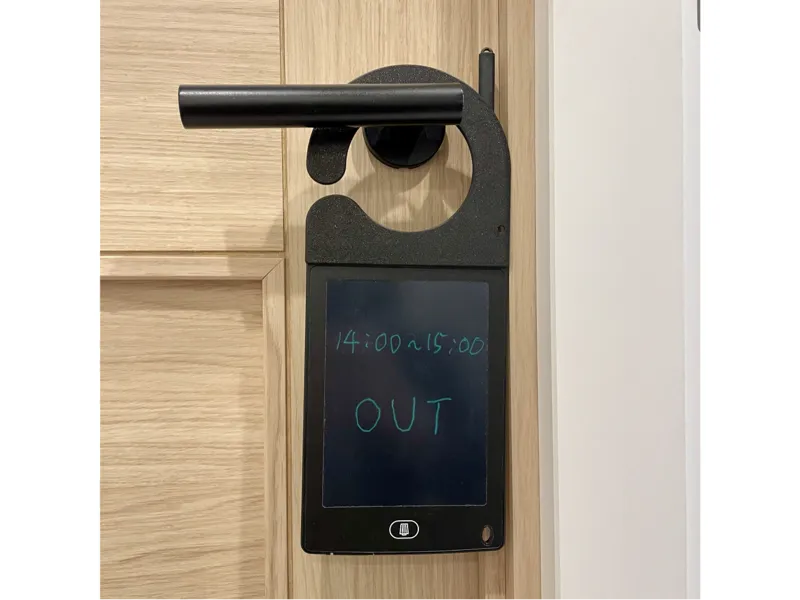 Electronic Memo Door Plate Attachment