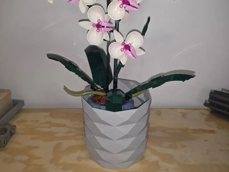 Polygon Vase Pot