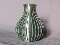 Vase côtelé — photo 3