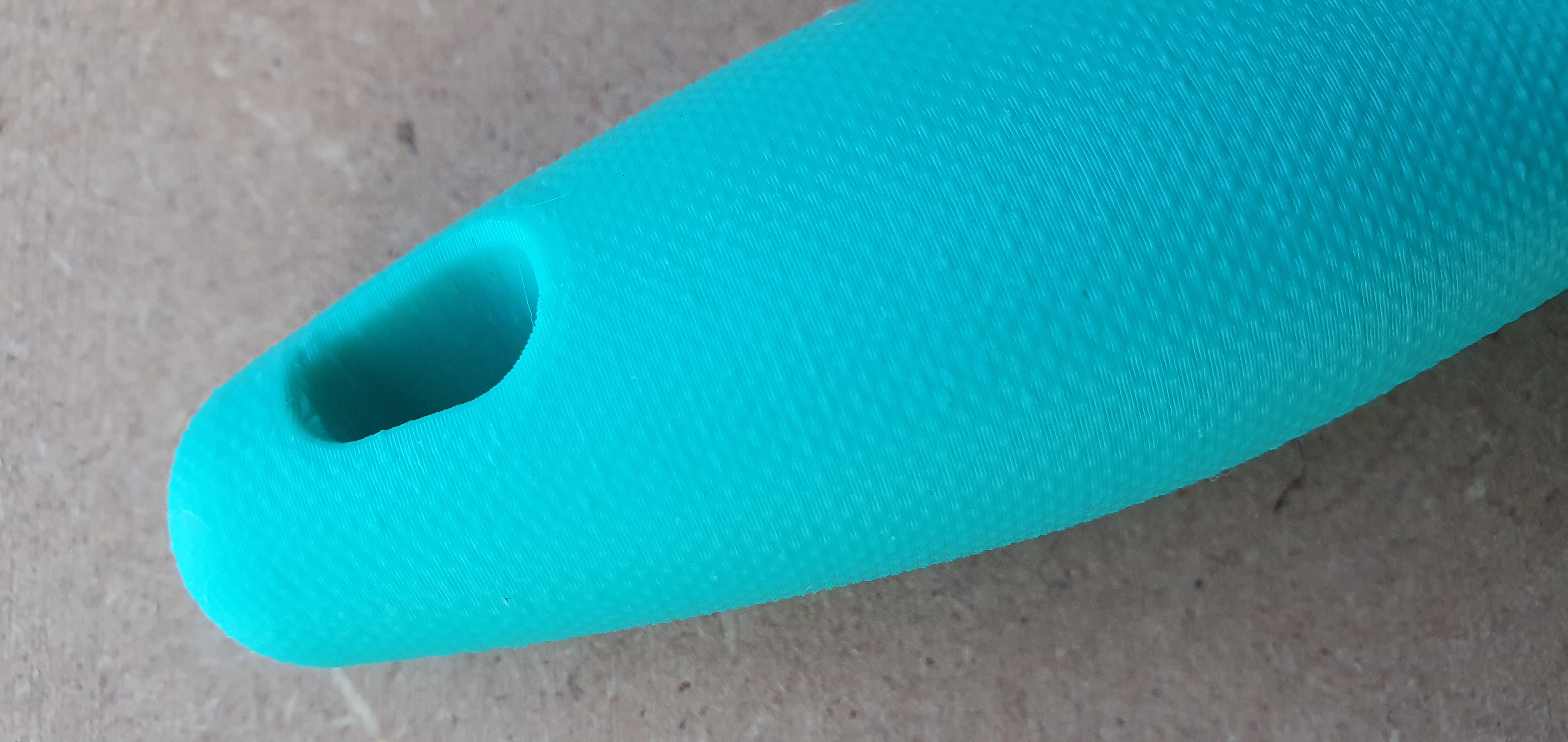 Miniatura 2 do modelo 3D Universal Lint Roller Handle