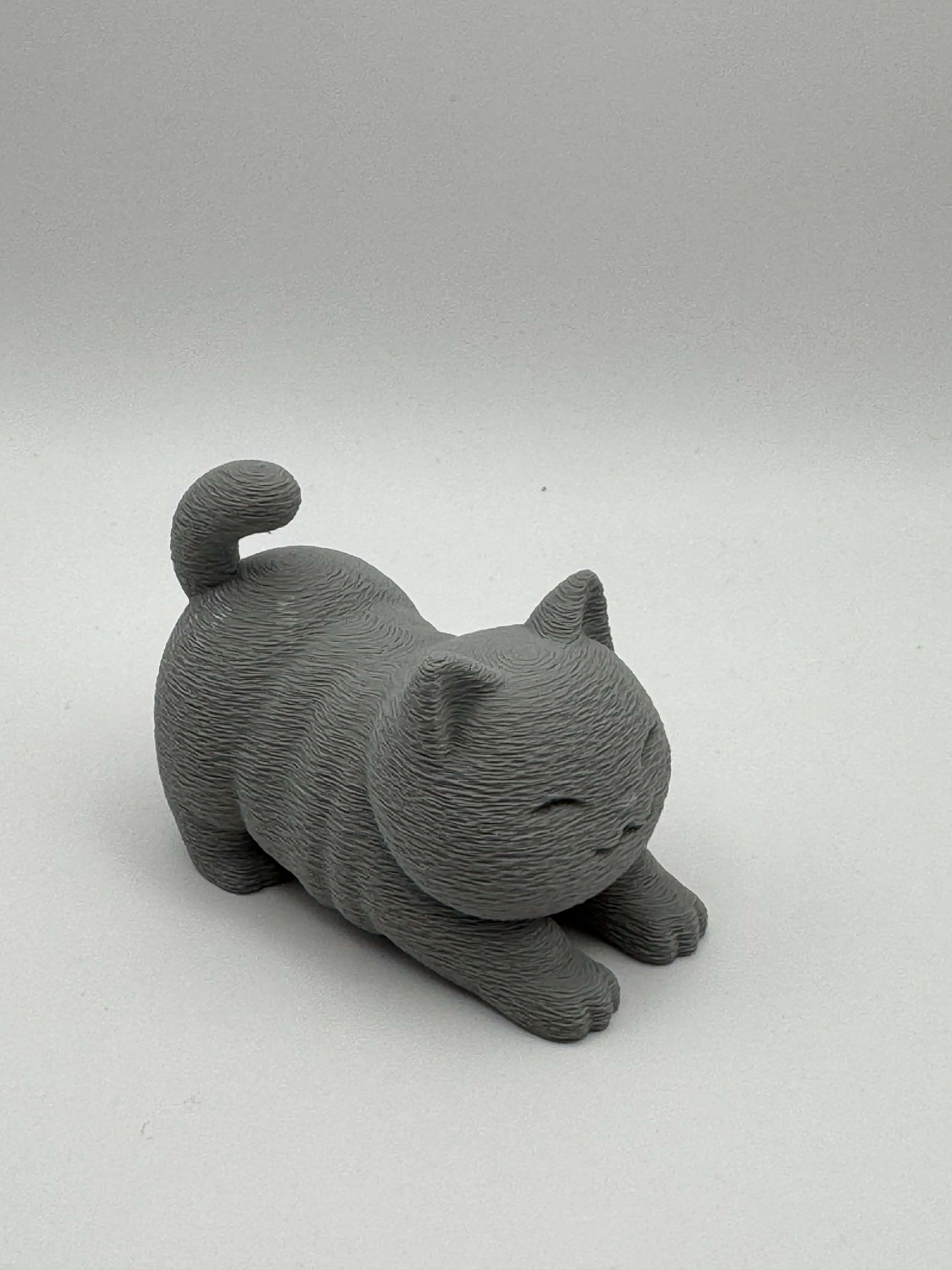 Miniatura 2 do modelo 3D Stretching Chubby Cat – Cute Chibi Figurine