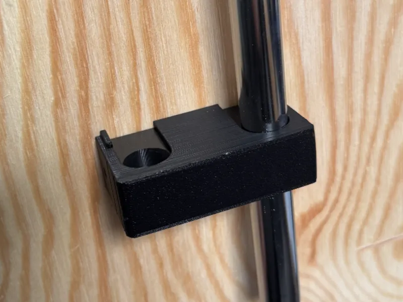 Pipe clamp 15mm (40mm c-c)