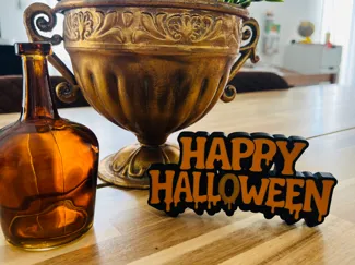HAPPY HALLOWEEN