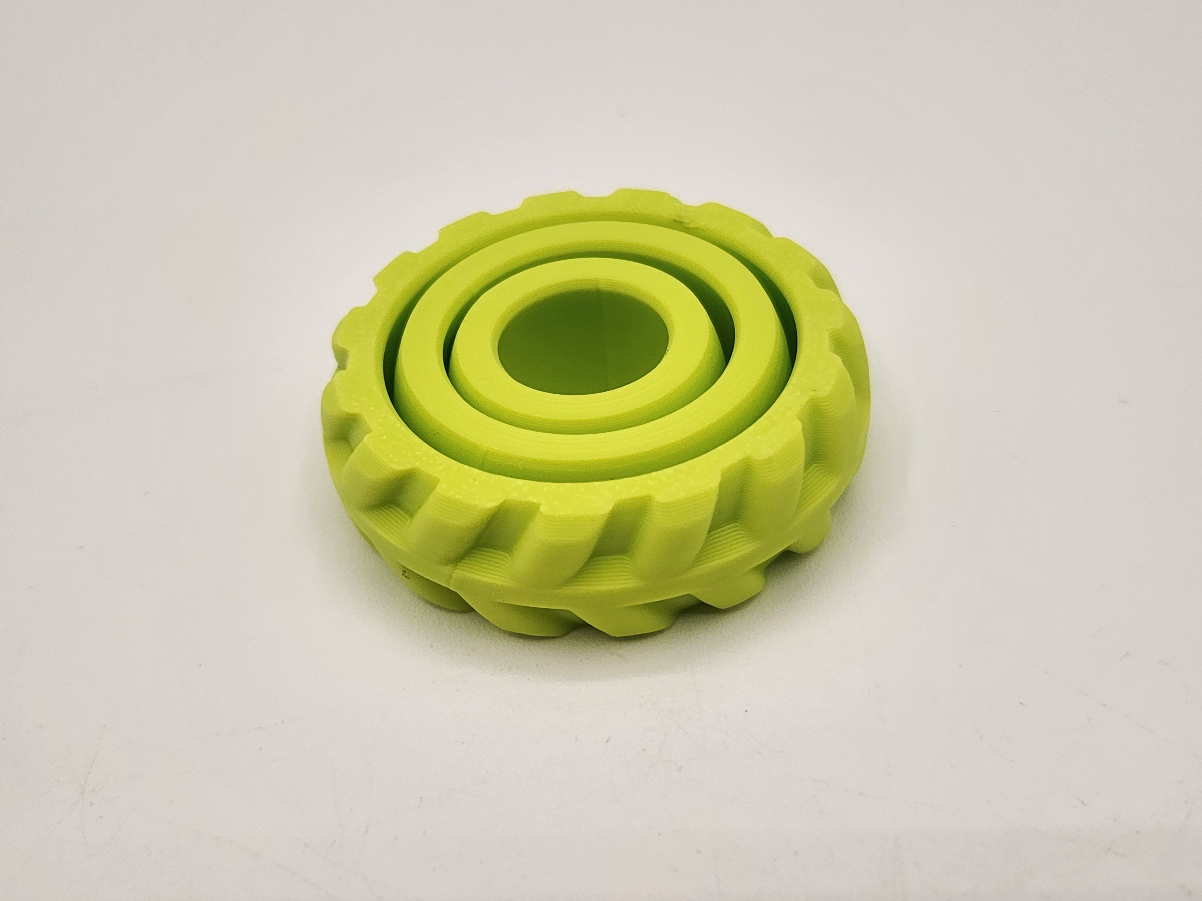 Miniatura 1 do modelo 3D Mini Gyroscopic Spinner