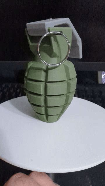 Click & Fresh Grenade refill 10ml Spray