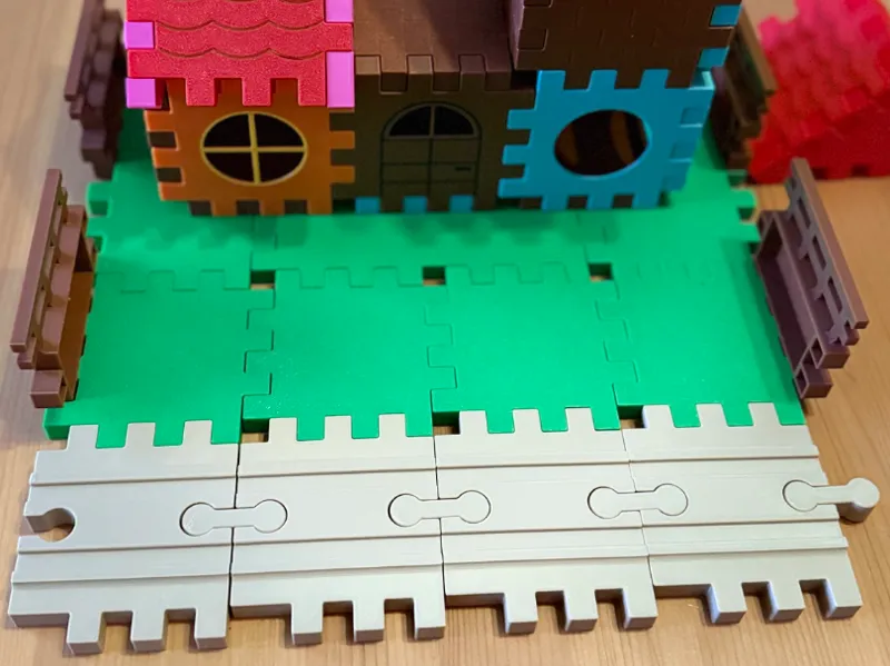 Modular Montessori Building Blocks – Create & Play