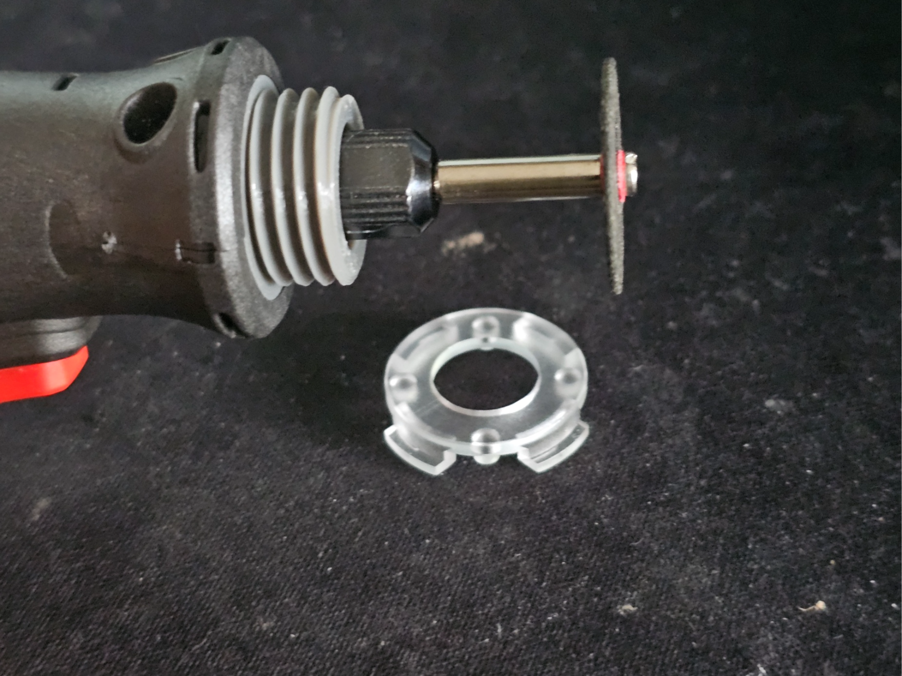Ferm CTM1033 thread adapter dremel