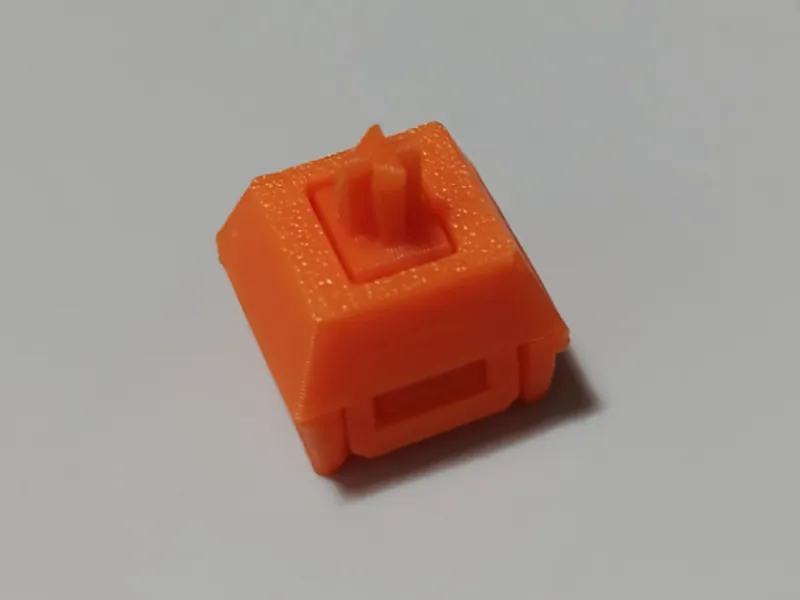 Keyboard switch axis for toys