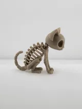 Фигурка на скелетна котка