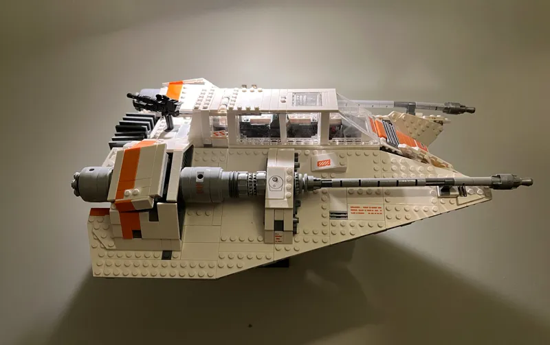 Sturdy modular brick wall mount