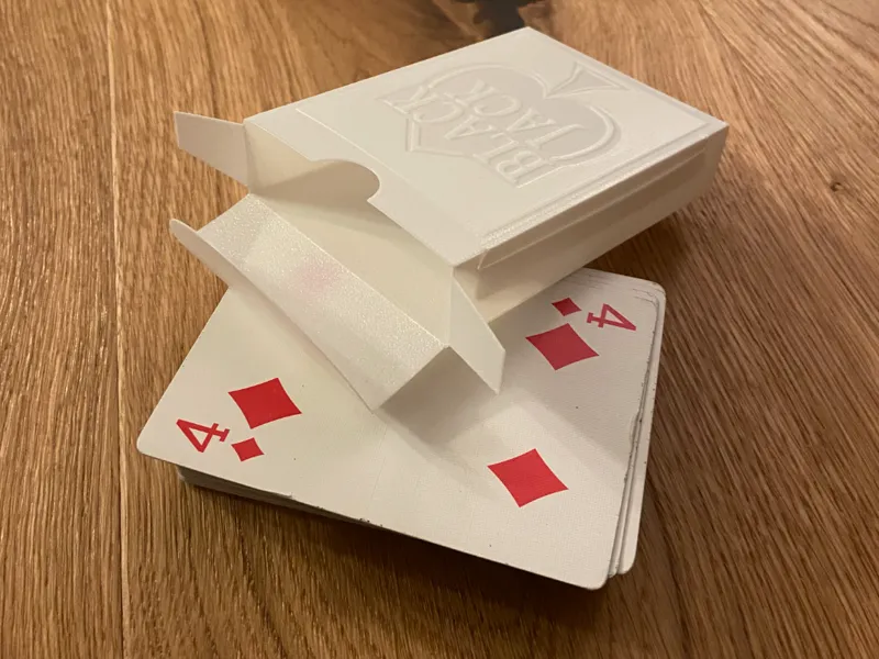 Blackjack box foldable that fits a full deck 