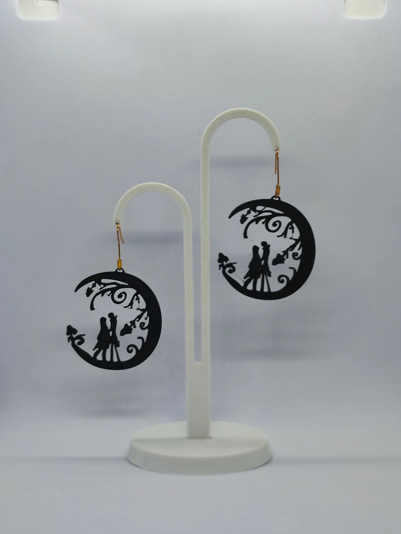 Pendientes Amor en Halloween Town view 2