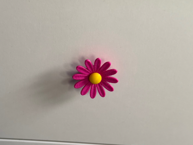 Daisy Flower Cabinet Pull - Floral Drawer Handle