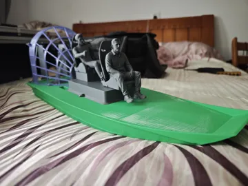Modelo para impresión 3D: 5寸动力沼泽风动船 — vista de referencia 4