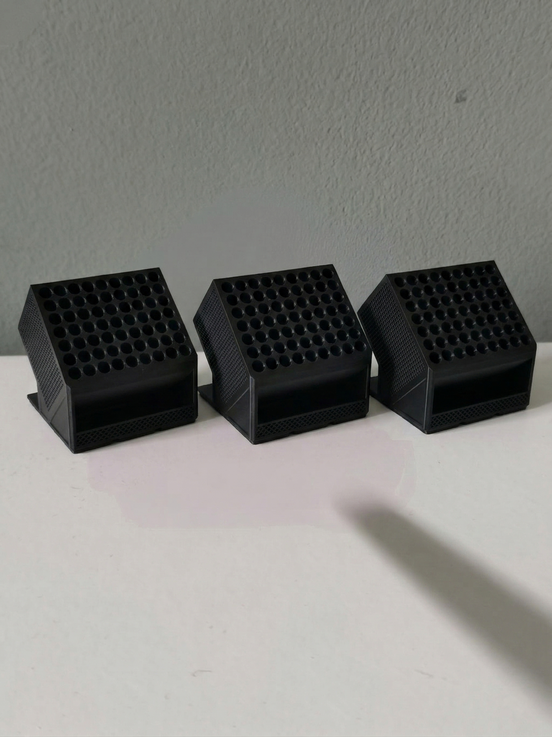 Miniatura 4 do modelo 3D Rugged Maker Station - Gridfinity