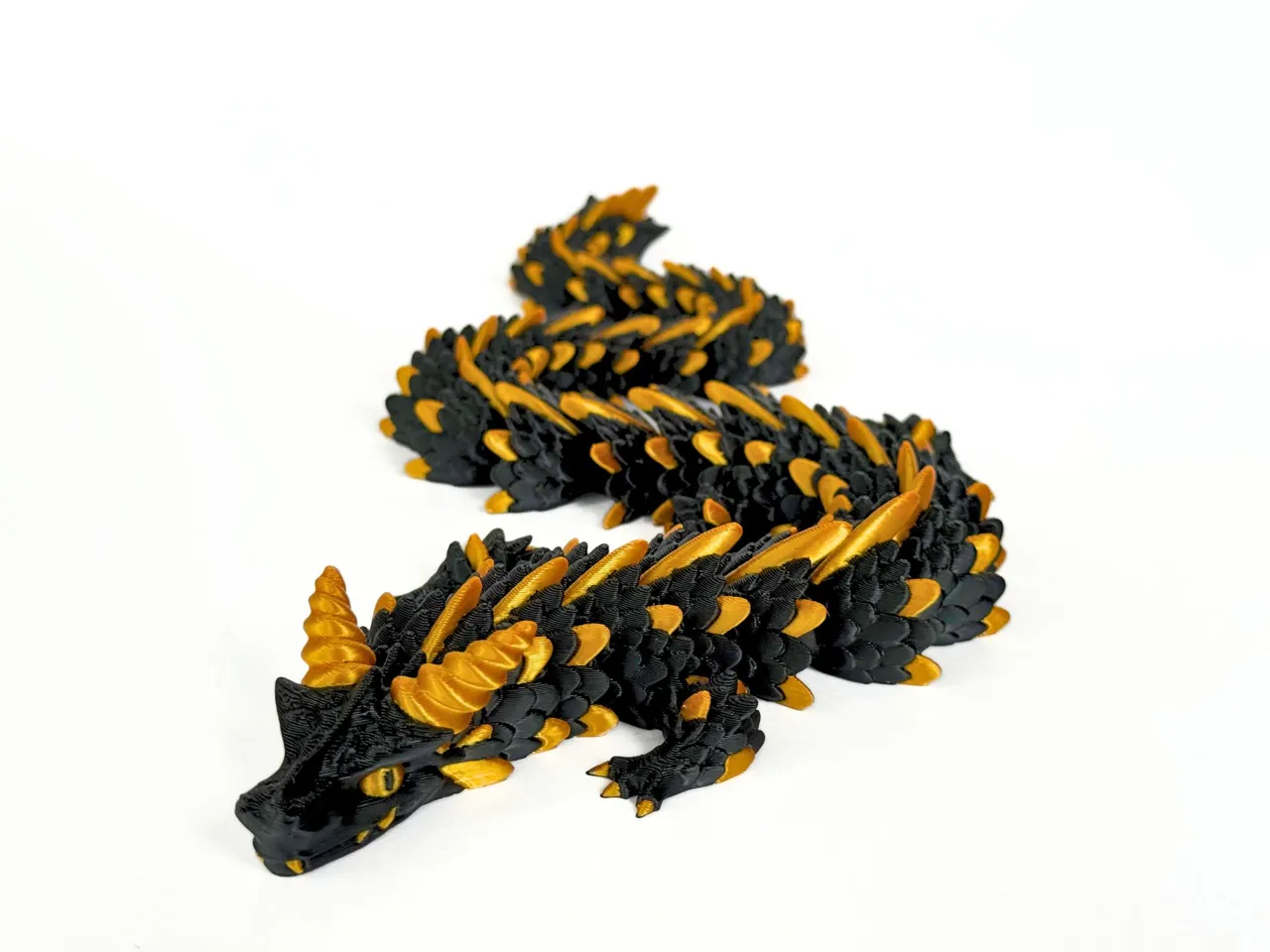Emberling - Articulated Dragon (Full Size) view 2