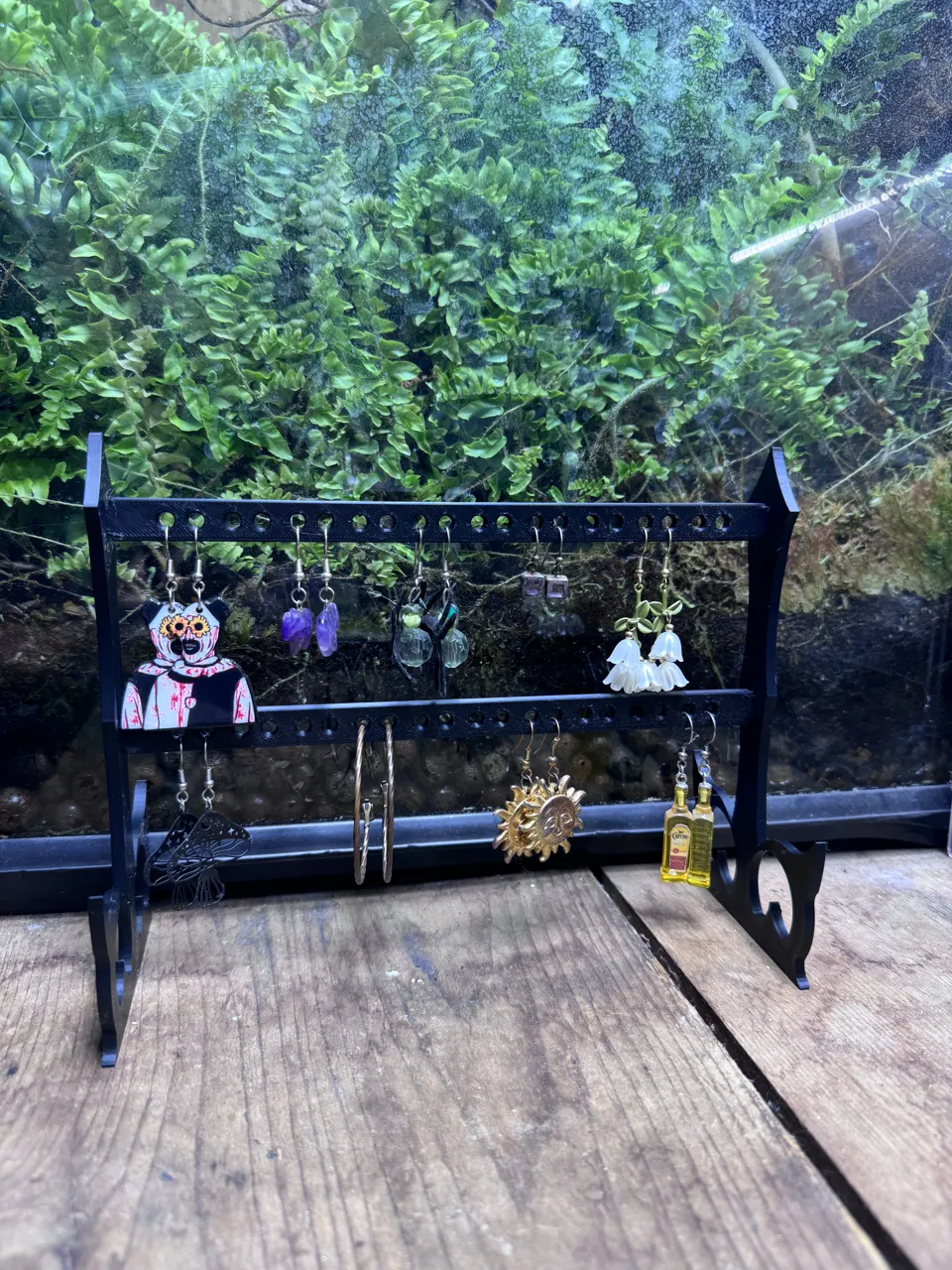 Gothic Earring Stand view 2