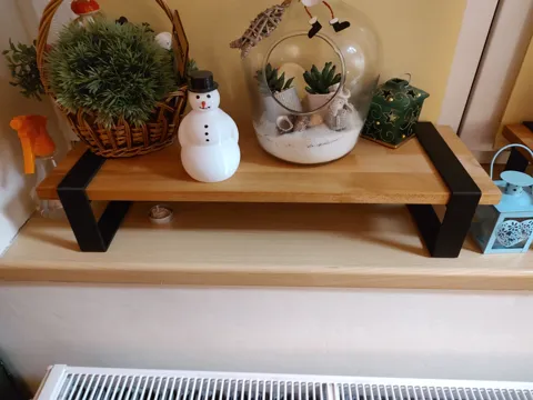 Modern Legs on the shelf view 3