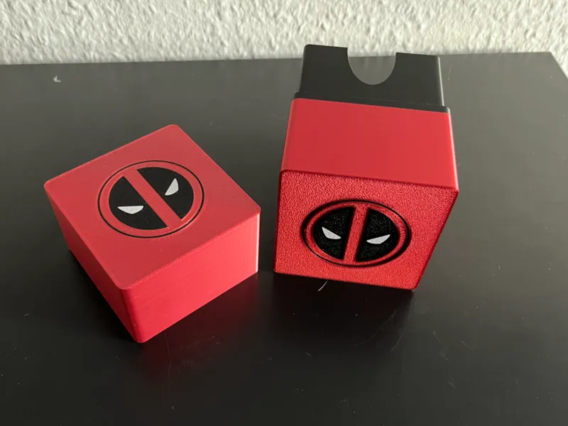 MtG Commander Deckbox (double-sleeved) - Deadpool