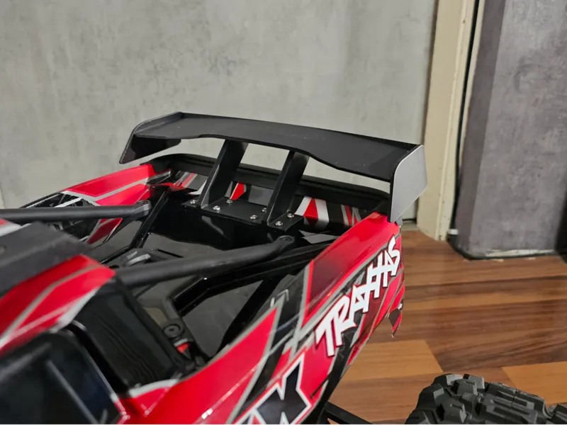 Spoiler für Traxxas X-Maxx