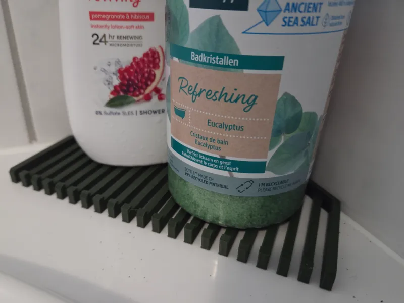 Bath tray