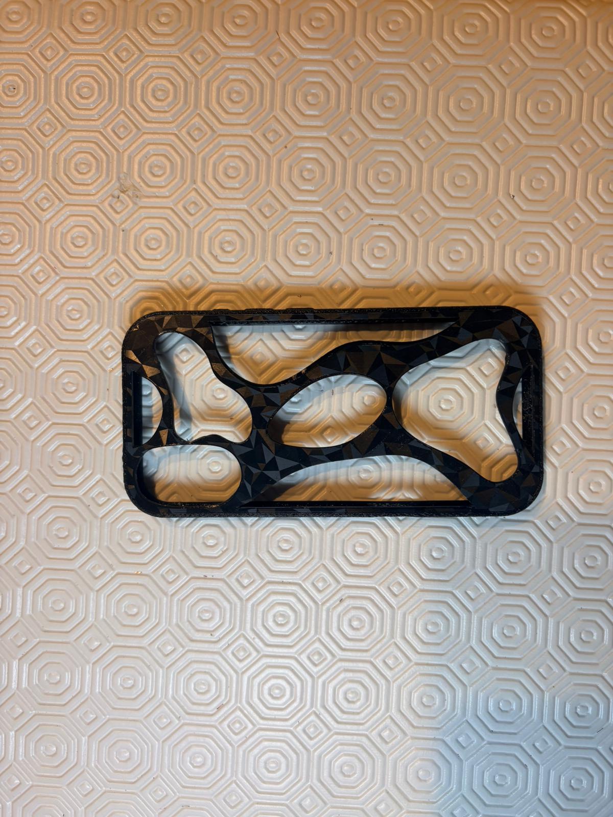 Miniatura 4 do modelo 3D IPhone 16 Voronoi Case