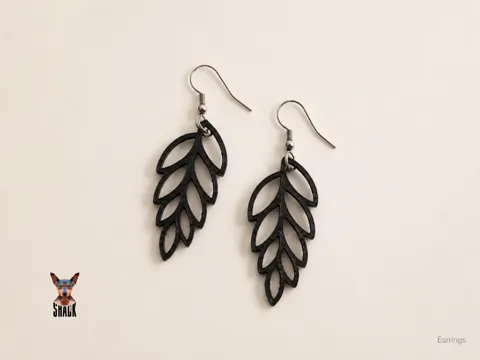 Leafline – Necklace & Earrings view 4