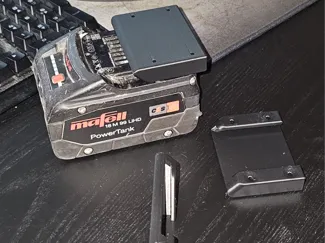 MaFell Battery Holder