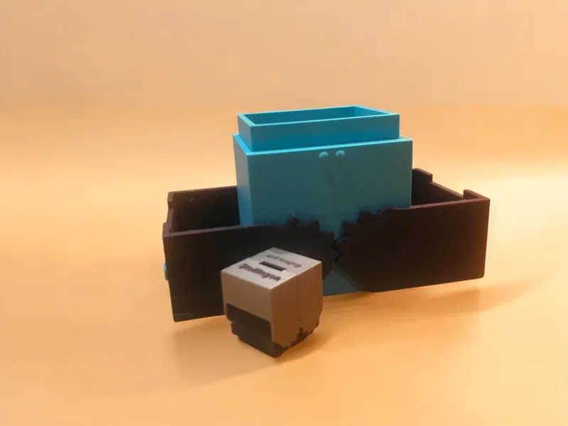 Mechanical vote/suggestions box