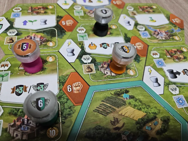 Beyond the horizon meeple cap
