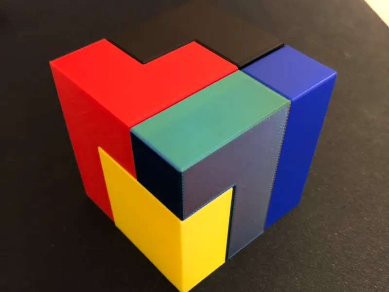 3x3 Interlocking Cube Puzzle
