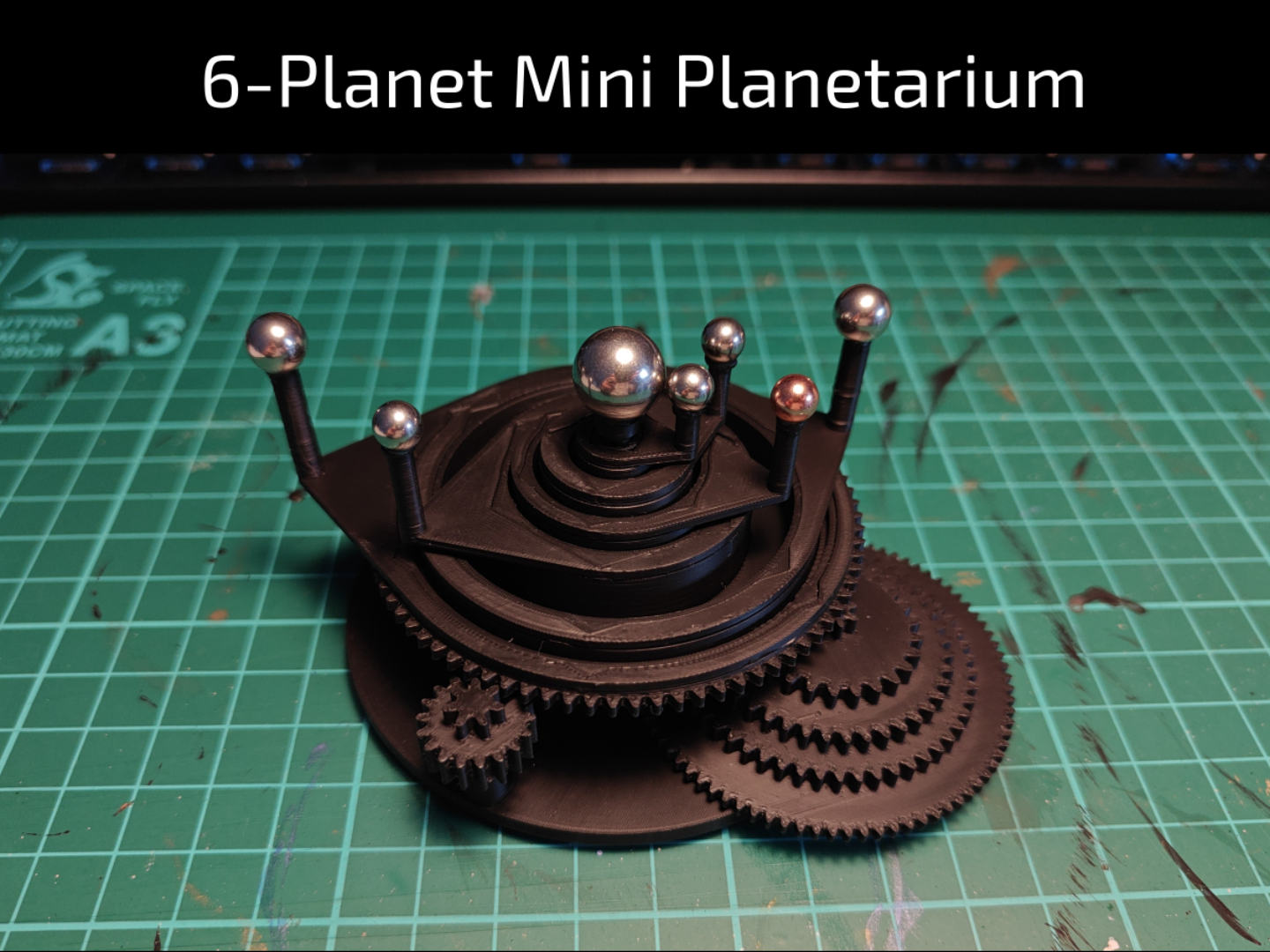 6-Planet Mini Planetarium