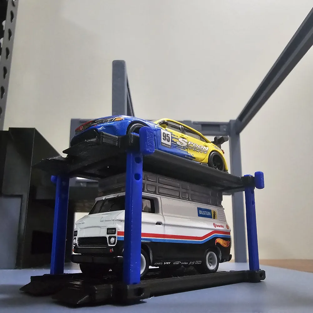 Hot Wheels two car hoist (adjustable) by CJPRINTS MakerWorld: Download ...