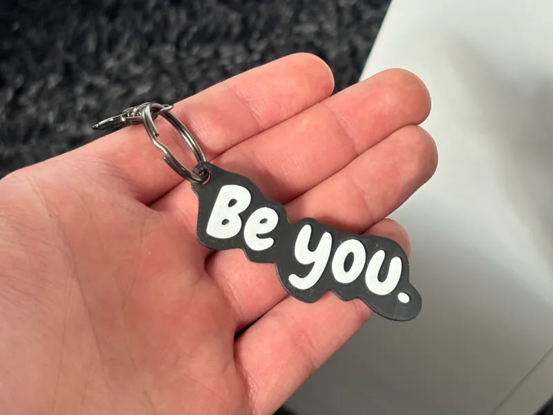 Keychain "Be you."