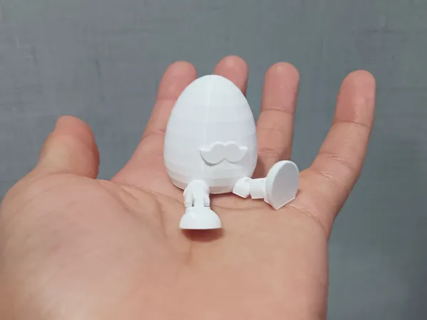 Œuf de Pâques articulé