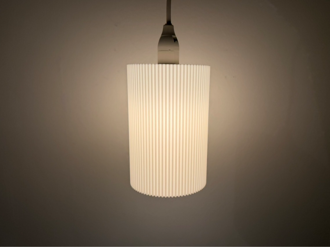 Ribbed pendant lamp shade