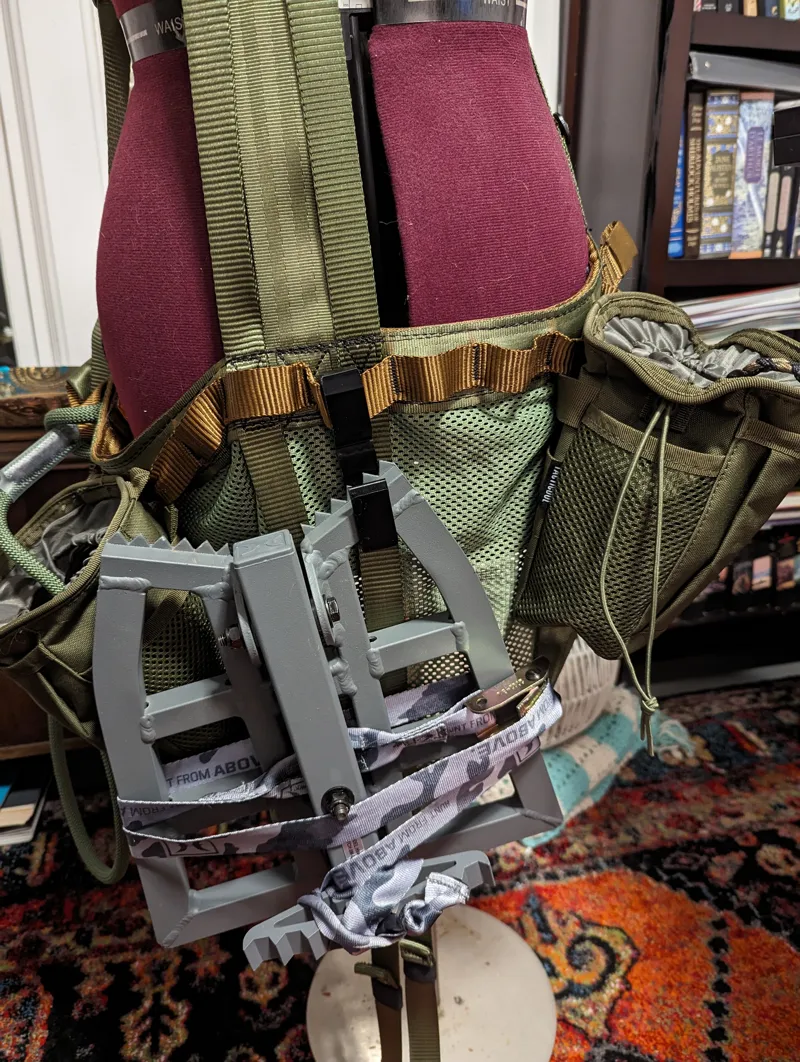 Saddle Hunting Platform Hook