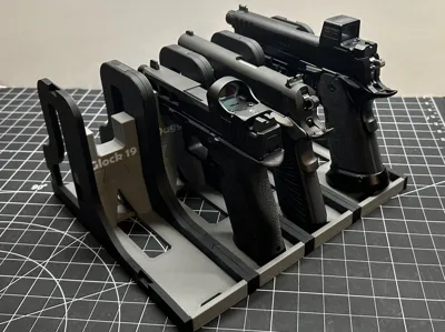 Wall pistol rack urban (Glock, Beretta, Sig) by T.giovanzana - MakerWorld