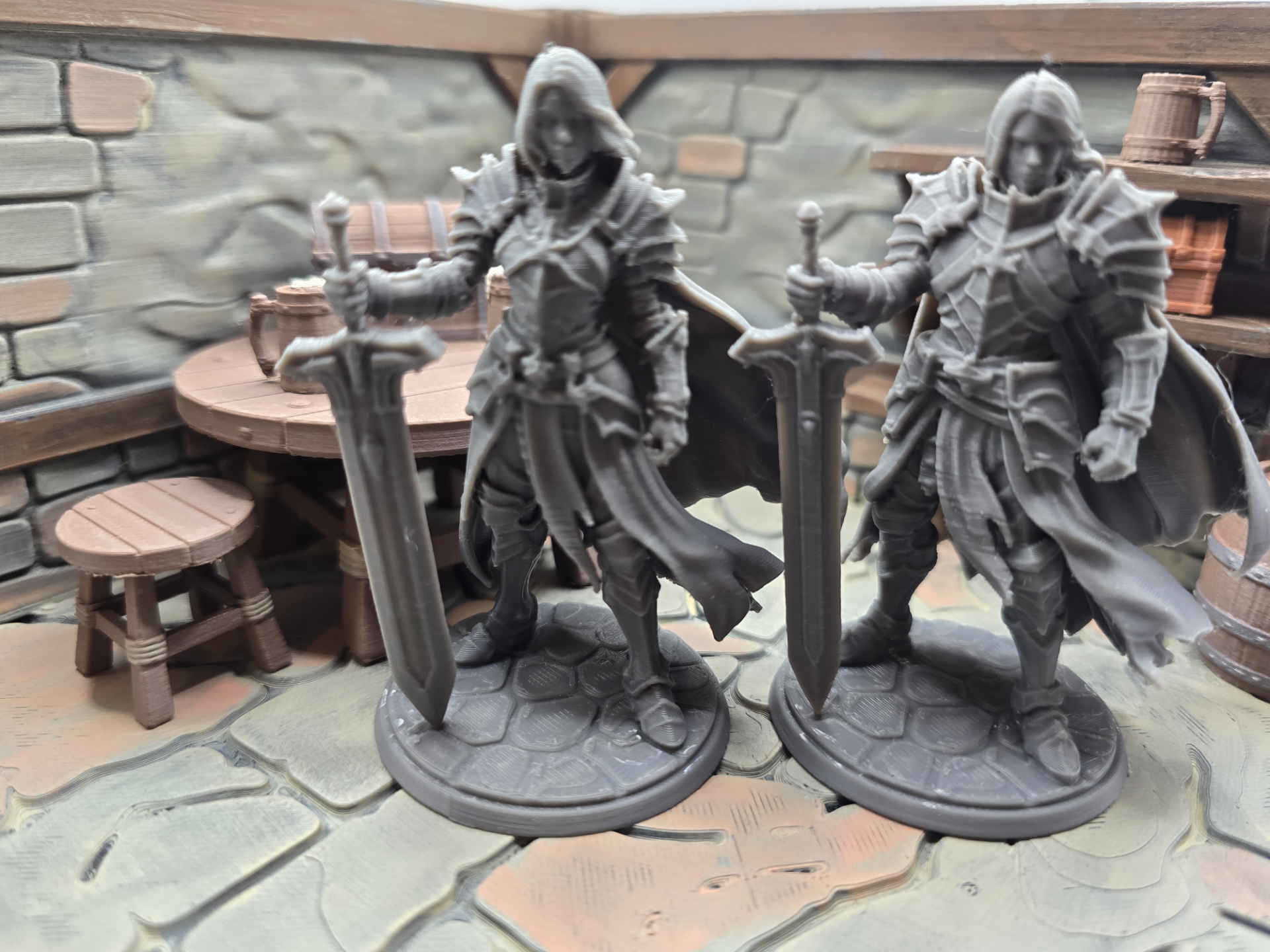 Paladin Miniature Set – Male & Female Variants