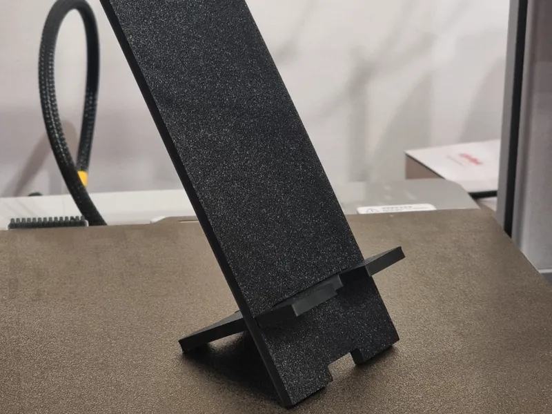 Simple Phone Stand - 2 Pieces