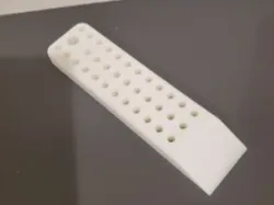 Simple bed scraper