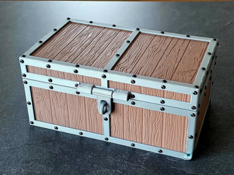 Treasure Chest with wood grain
