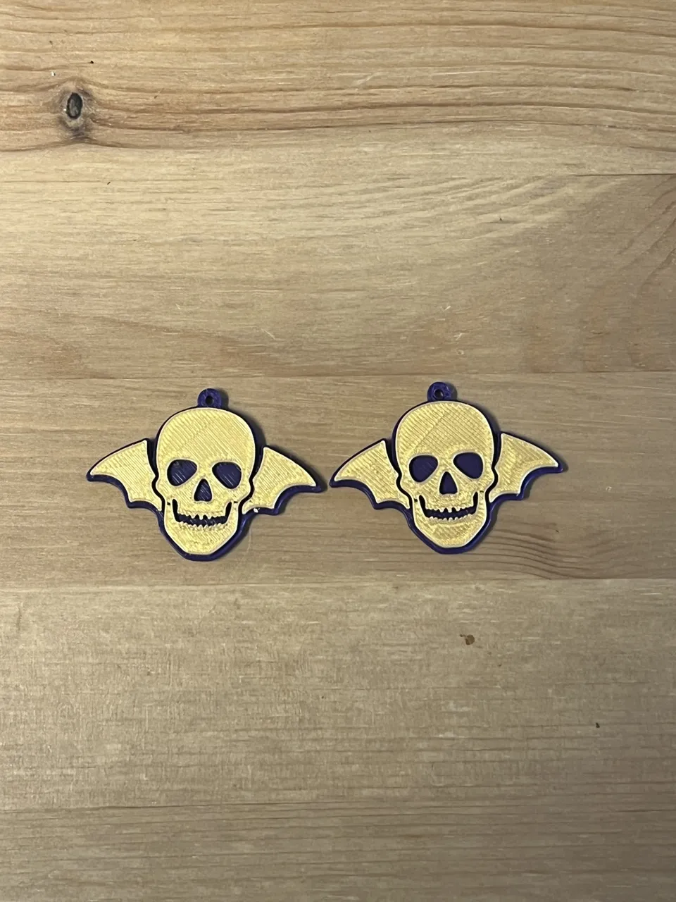 skull earrings view 2