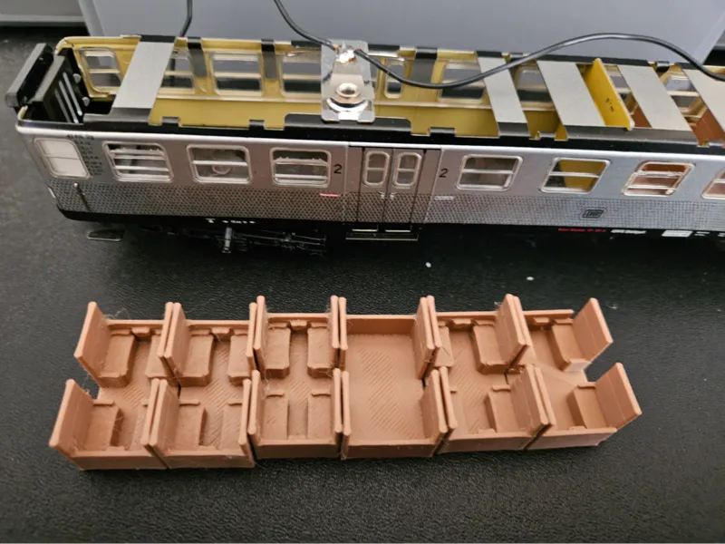 Inneneinrichtung Märklin 4042 2. Kl. Silberling