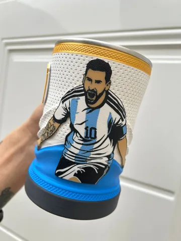 Tapa o cubierta: Parche Messi 2026 — vista de referencia 3